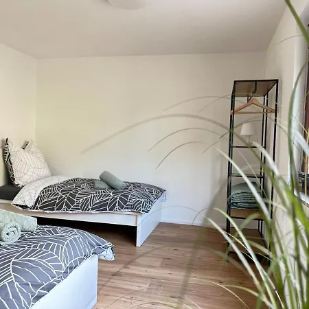 Tatil Evi Neu Renoviertes Businesshaus Fuer Teams I 7 Sz I 11 Betten I 2 Baeder I Kostenlose Parkplaetze *
